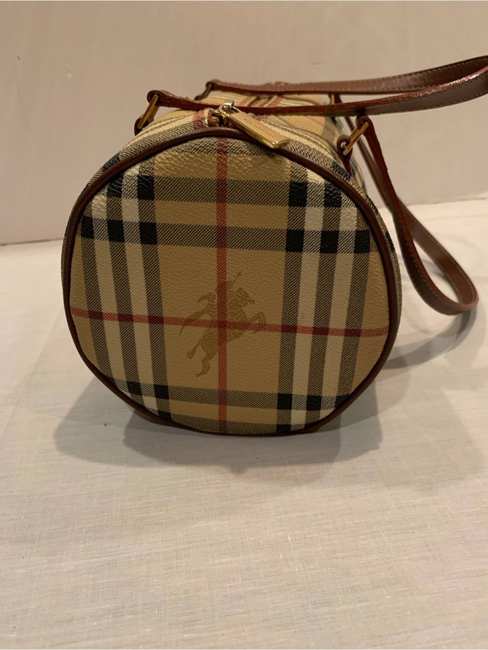 Burberry Haymarket Check Barrel Bag serial number S-04-1 - Picture 4 of 14
